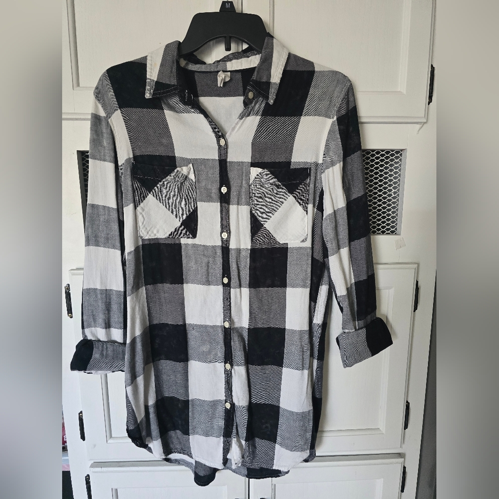 ⭐️Tokyo Darling Monochrome Plaid Shirt